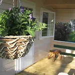 Piibelehe Guest Kuressaare