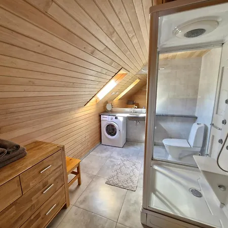 Piibelehe Garden Guesthouse & Caravan Park * Kuressaare