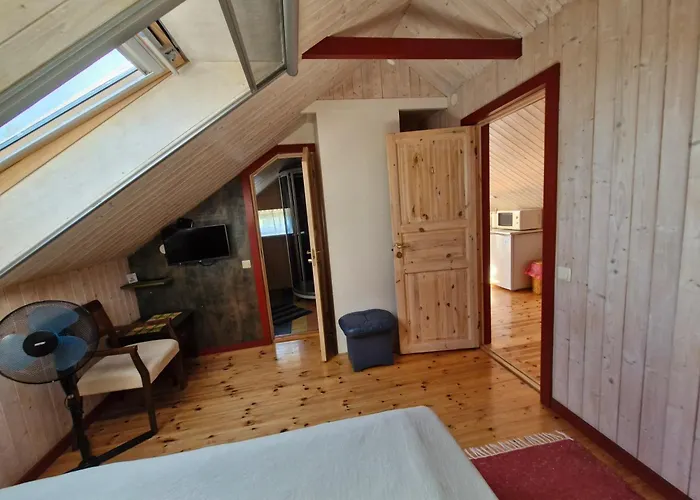 Piibelehe Guest Maison d'hôtes Kuressaare